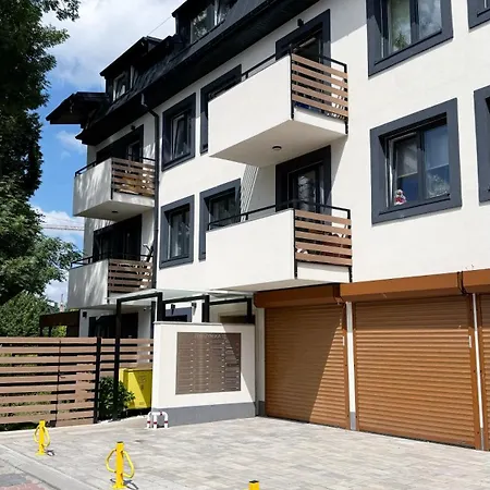Sage With Garden #free Parking Apartment