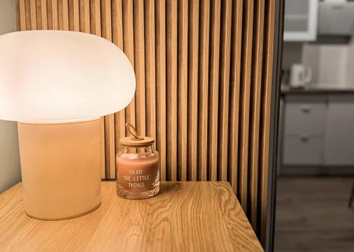 Sage With Terrace #free Parking #self Check-in