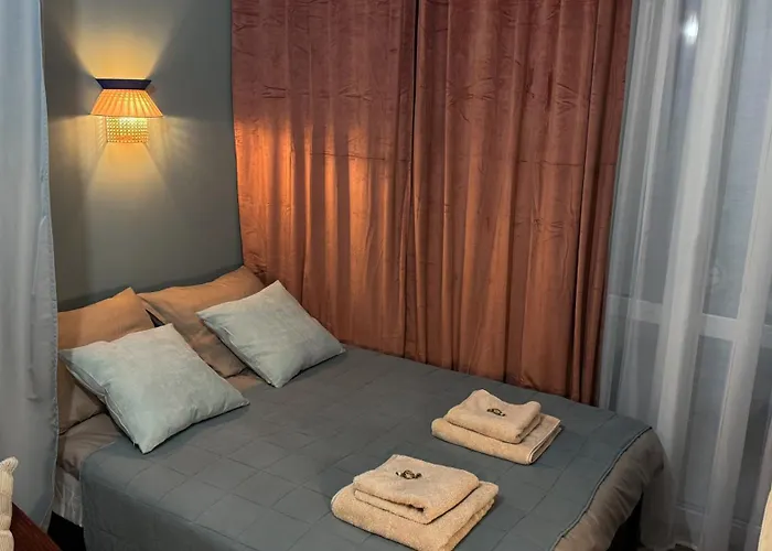 Sage With Terrace #free Parking #self Check-in * Varsó